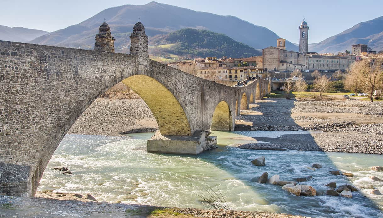 ponte-gobbo-bobbio.jpg