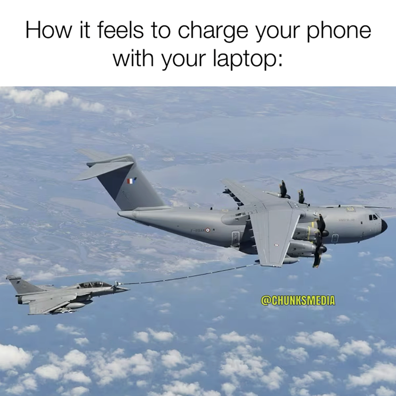 feels-charge-phone-with-laptop-f-rbamo-chunksmedia