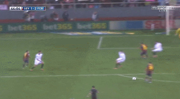 messi-first-goal-vs-sevilla.gif