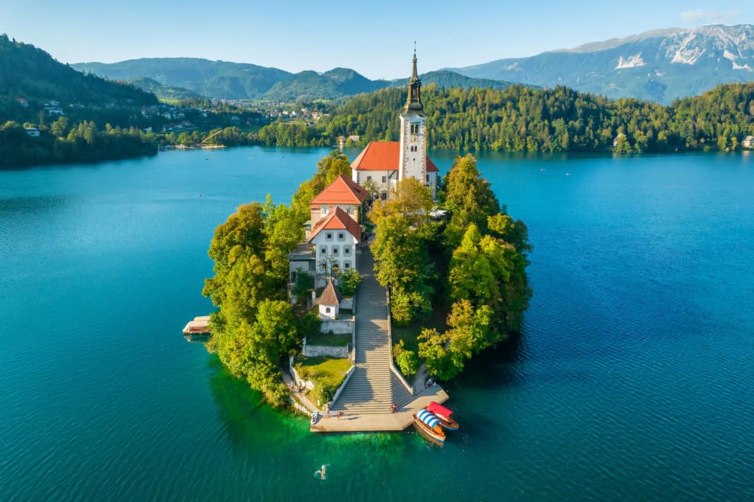 Bled-island-church-1-1068x711.jpg