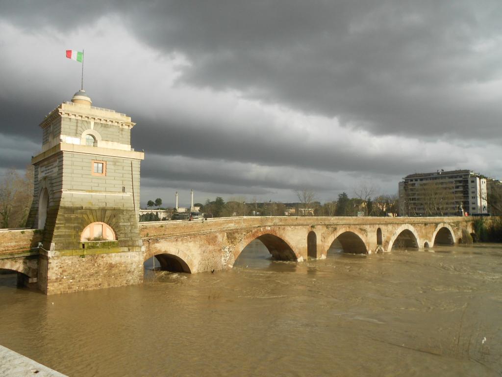 rome-italy-ponte-milvio.jpg