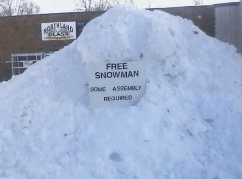 northland-glass-free-snowman-some-assembly-required