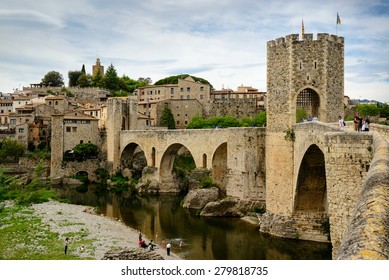 view-medieval-town-castle-bridge-260nw-279818735.jpg