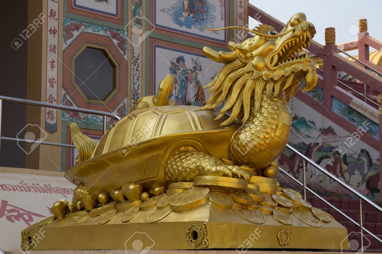 198023-16722107-Dragon-turtle-Stock-Photo.jpg