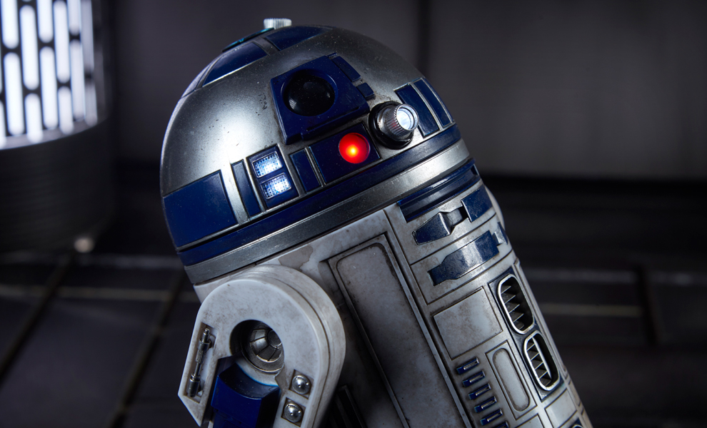 r2-d2-deluxe_star-wars_feature.jpg