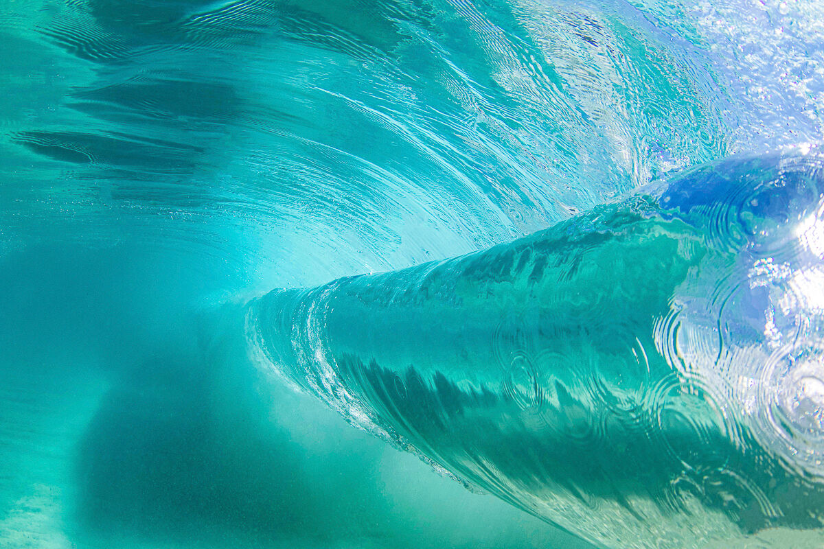 Hawaii-Waves---Kua-Bay---Backend.jpg