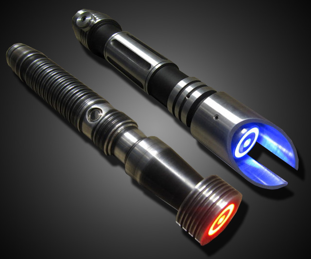 custom-made-lightsabers-6245.jpg