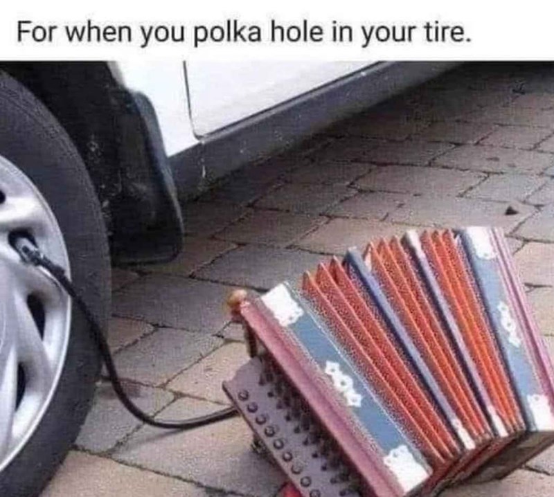 polka-hole-tire