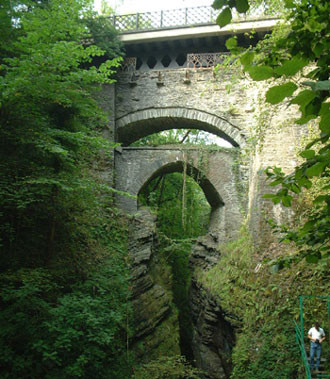 devils-bridge-45d49446b88158ef78514f48a4c73eac.jpg