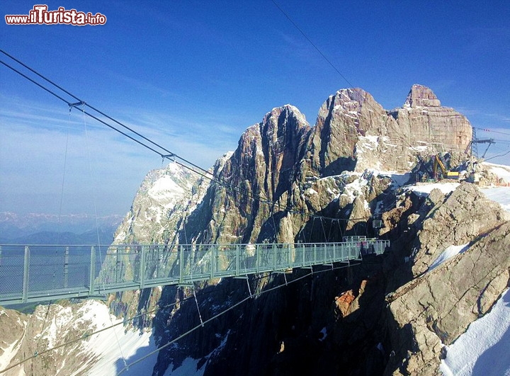 Ponte_sospeso_Dachstein_Austria.jpg