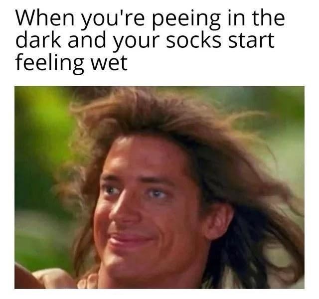 peeing-dark-and-socks-start-feeling-wet
